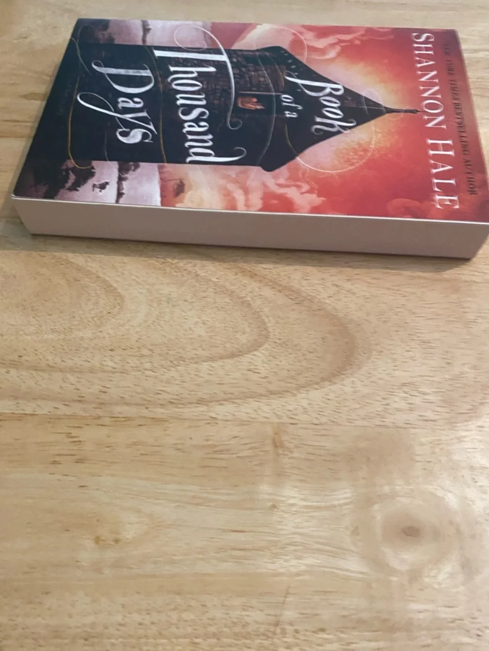 Book of a Thousand Days by Shannon Hale - Paperback Book